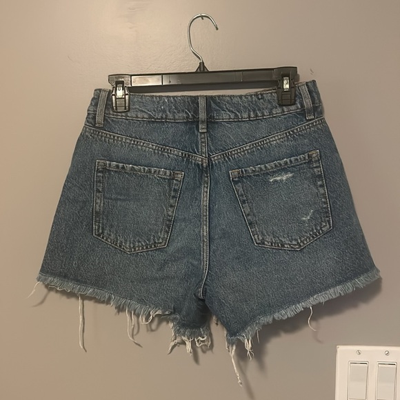 Dynamite Claudia Mom Shorts Size 4 - Picture 2 of 5